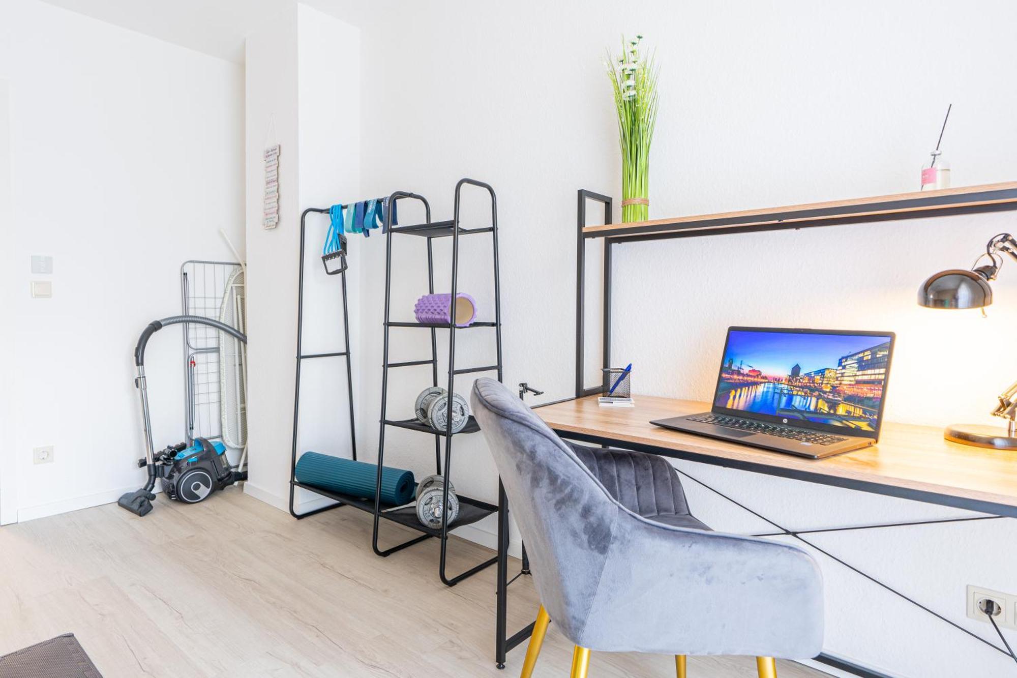 Golden Design Apartment Familie Business 6 Pers Buero Fitnessecke Naehe Messe Dus 1000 Mbit Дуйсбург Экстерьер фото